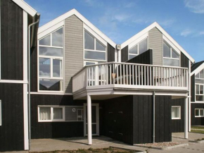 Apartment Chris - 750m from the sea by Interhome